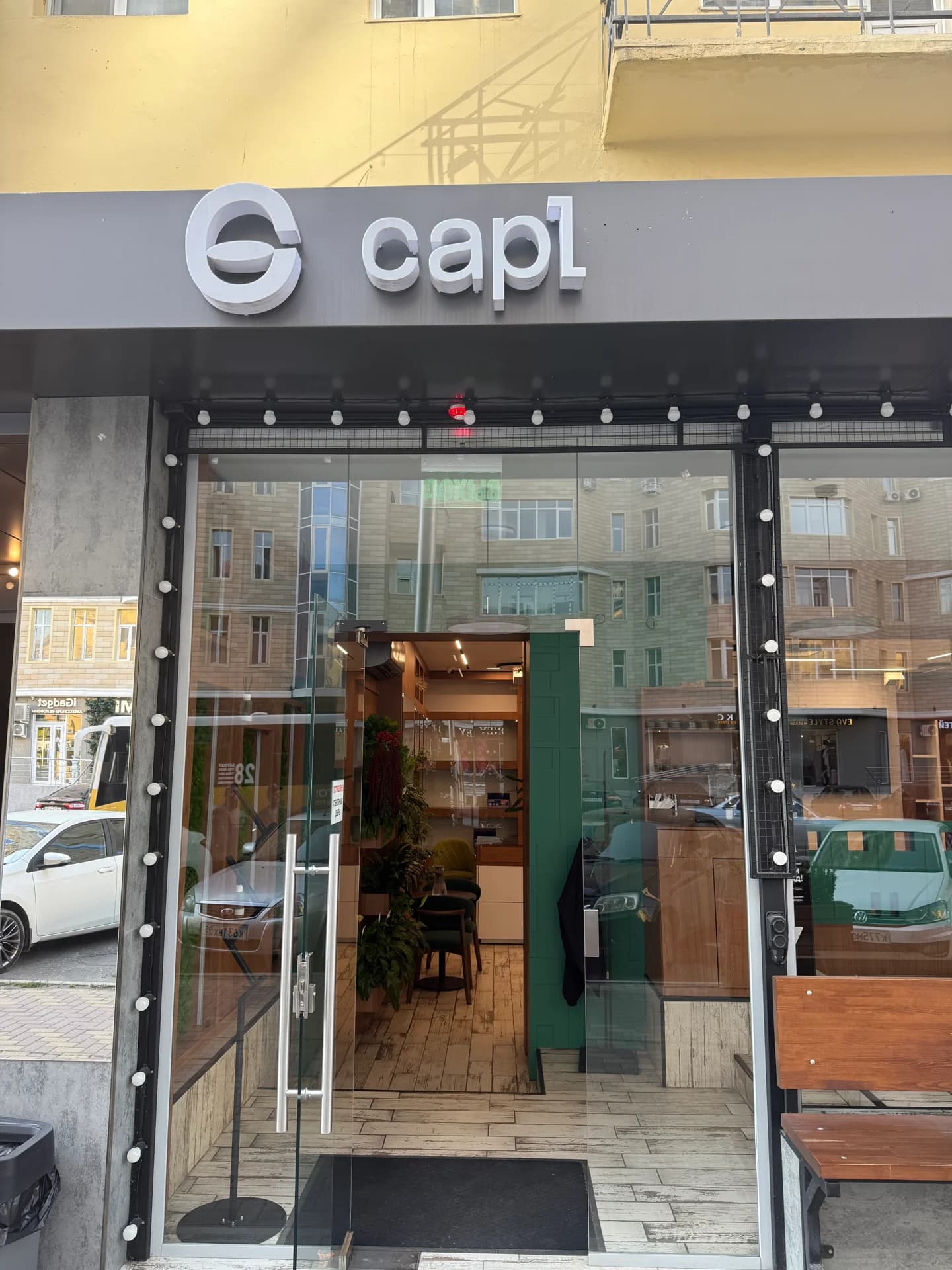 Capl