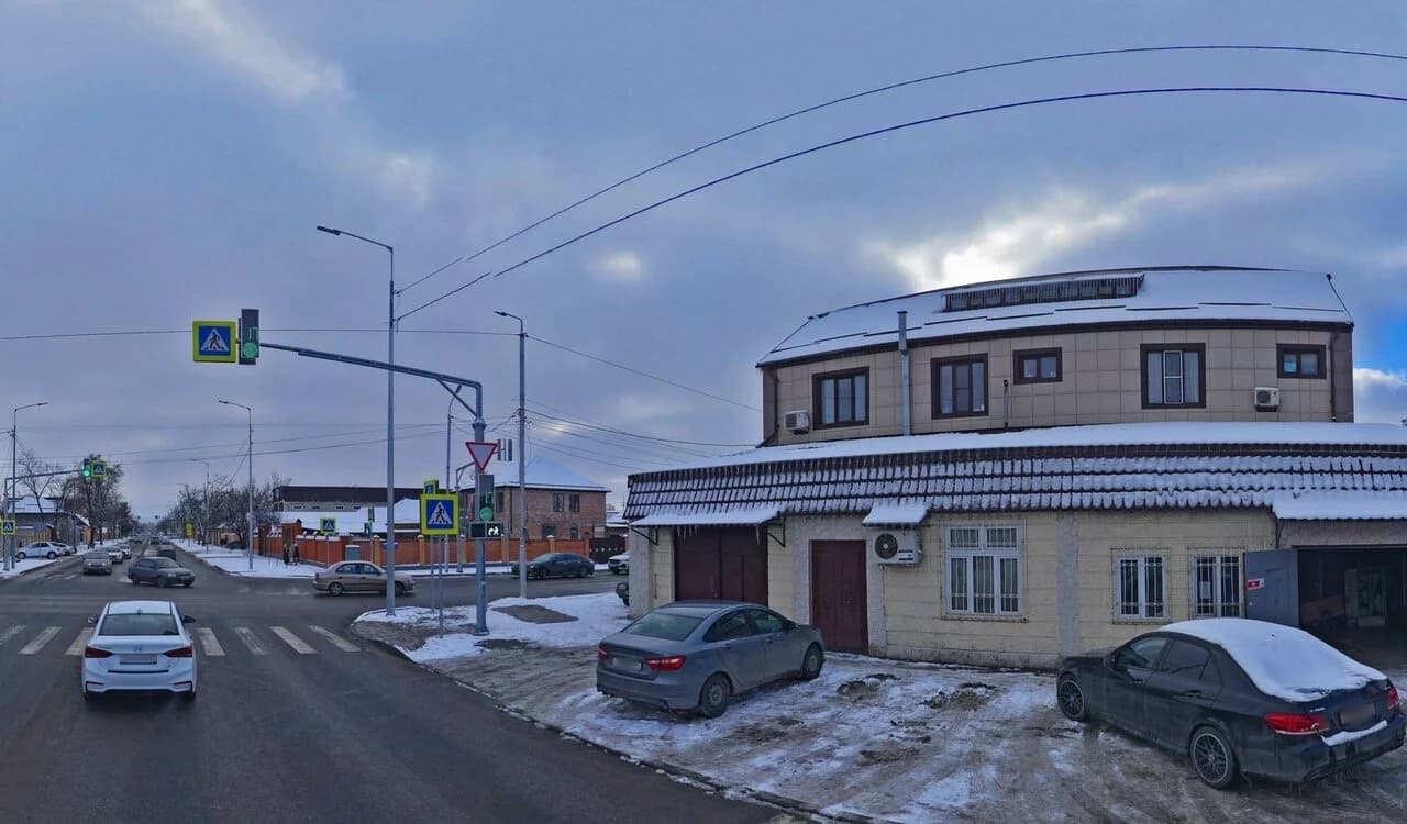Спутник