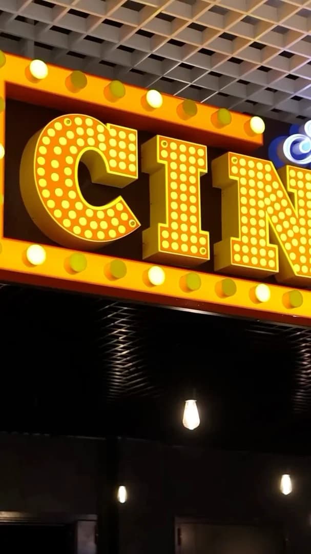 Aqua Cinema