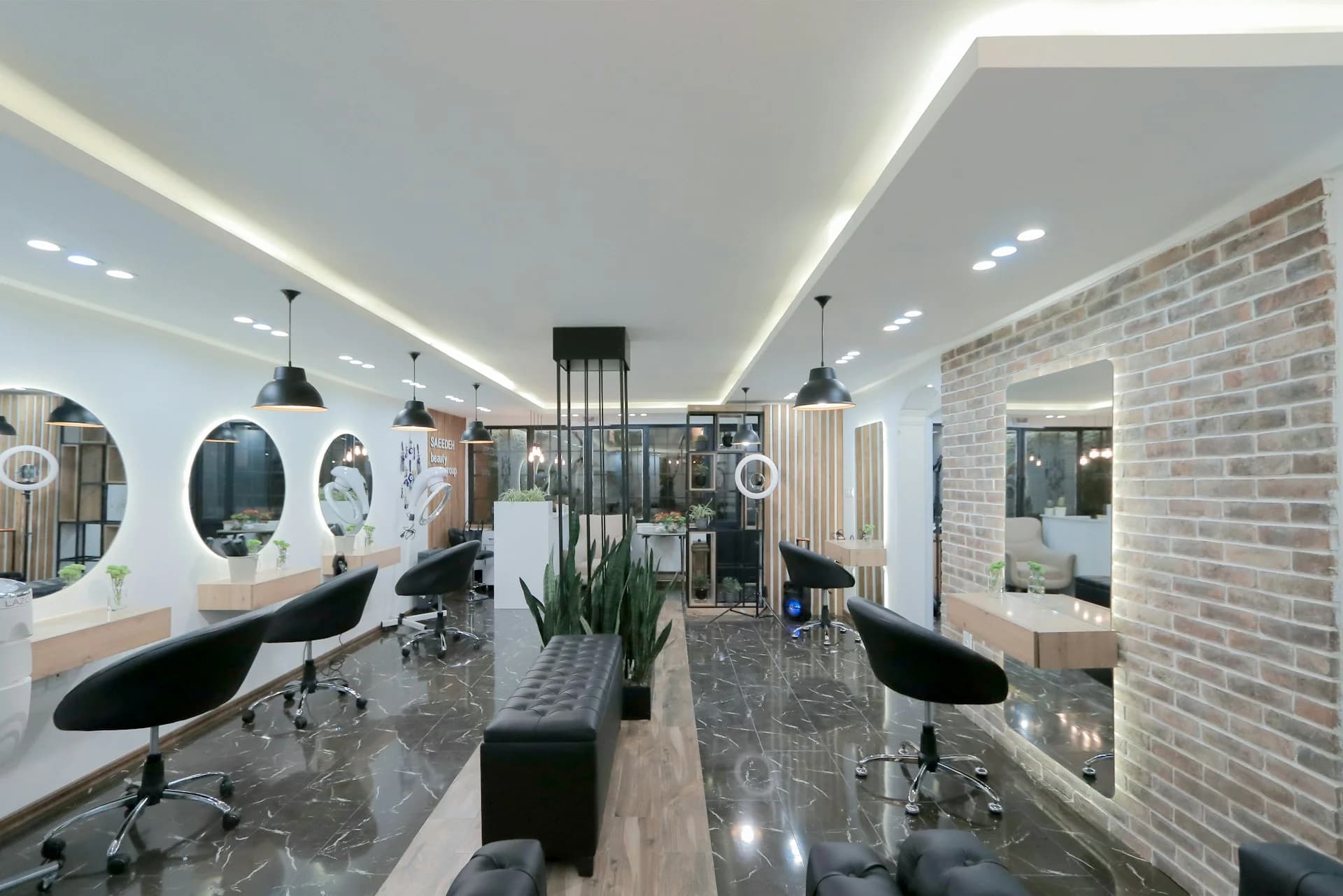 D`Luxe